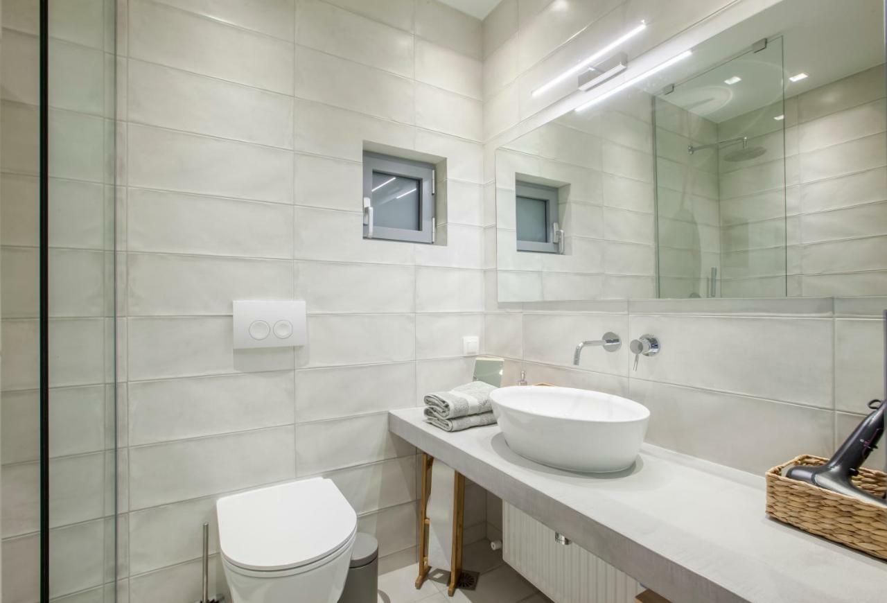 Alterra Vita City Apartment Thessaloníki Ngoại thất bức ảnh